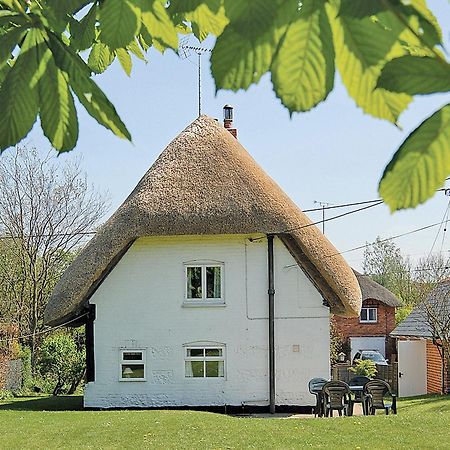 October Cottage Collingbourne Kingston Экстерьер фото